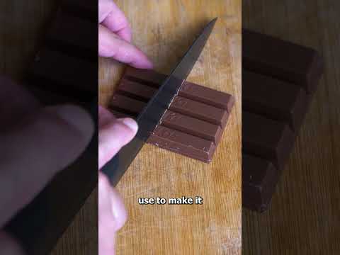 The Inside Of Kit Kats Are NOT What You Think 😯