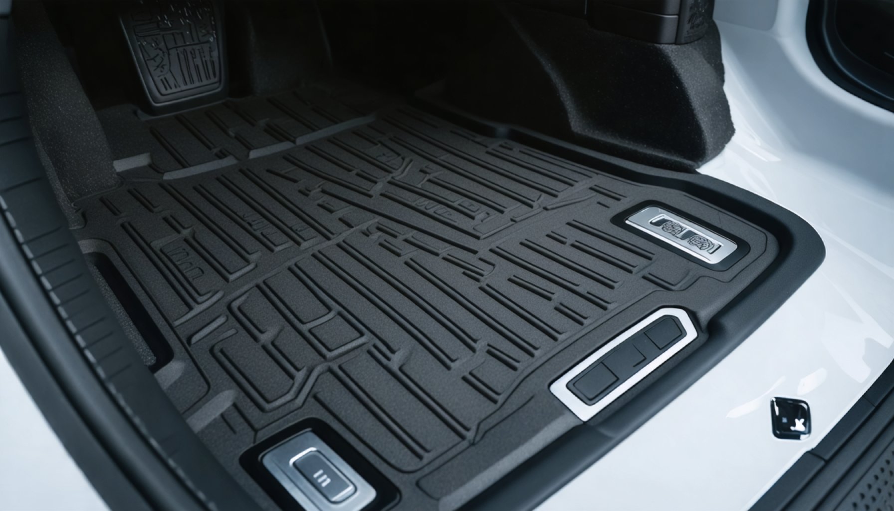 Lucid’s Unsteadiest Accessory: Floor Mats That Could Steal Your Acceleration